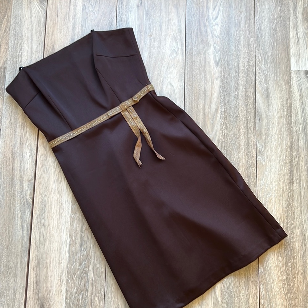 Great condition Laundry Size 4P brown strapless dress